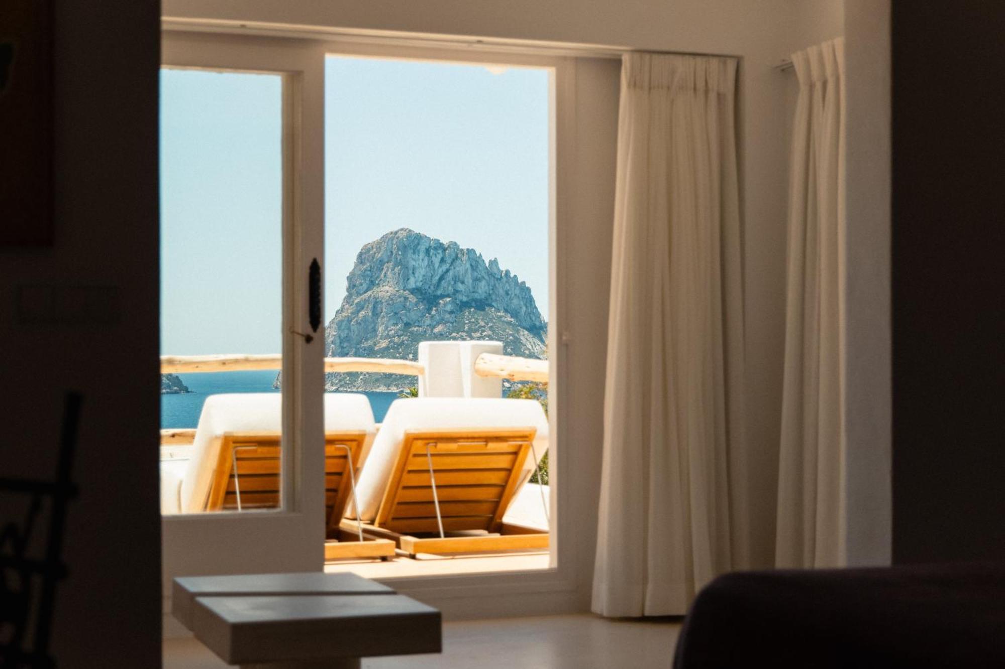 Petunia Ibiza, A Beaumier 5* Cala Vadella (Ibiza)