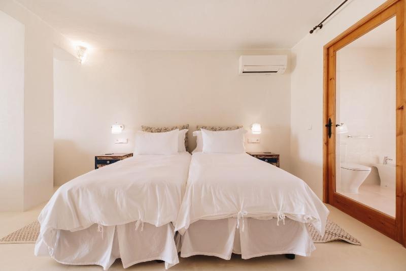 Petunia Ibiza, A Beaumier 5*